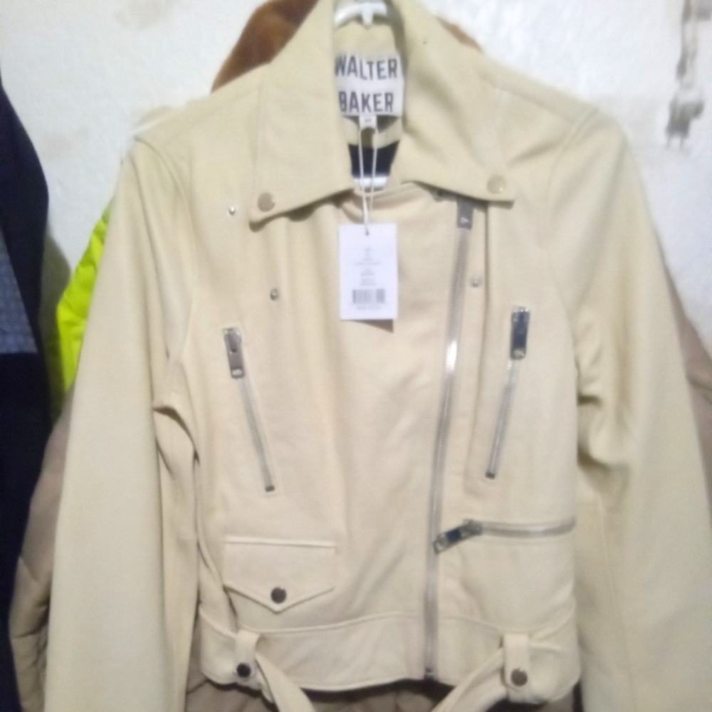 Women LEATHER Jacket